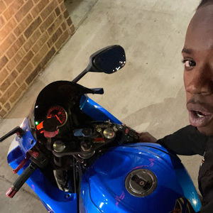 Meet your Posher, Jonvante